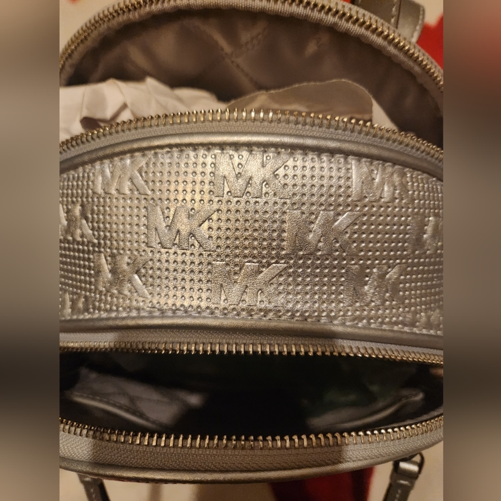 Michael Kors Brooklyn Backpack- Metallic Silver and VS Shimmer Backpack Keyfob - Picture 4 of 11